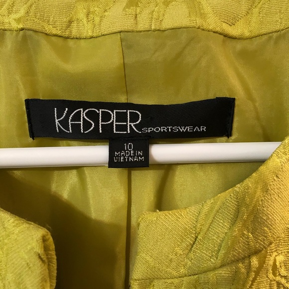 Kasper brand ladies blazer in Kelly green - Picture 5 of 5